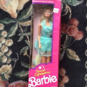 NWT 1991 SPECIAL EXPRESSIONS BARBIE DOLL